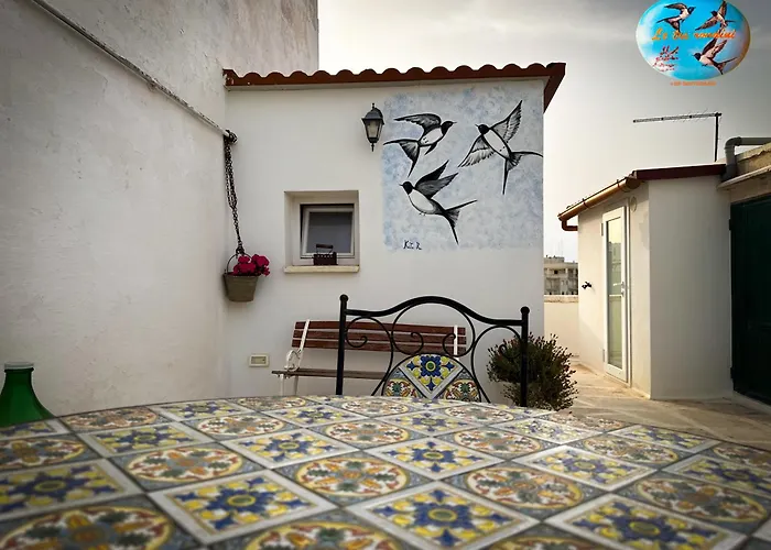 Le Tre Rondini Apartment *